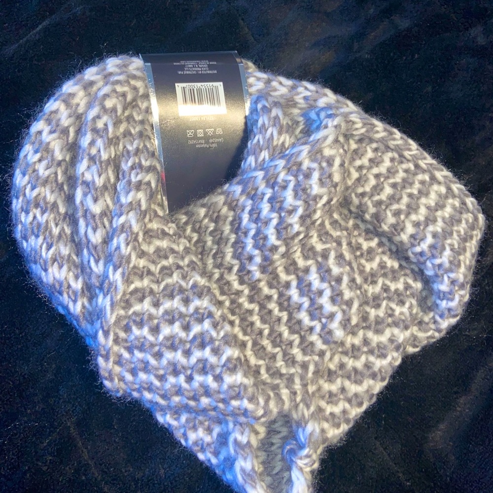 Infinity scarf - Picture 2 of 2